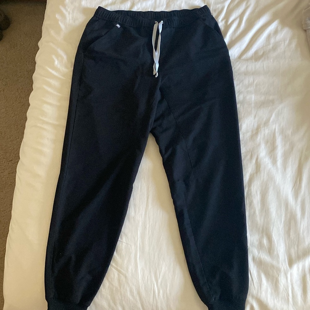 Mens Figs Scrub Jogger Pants, Black, size Large
